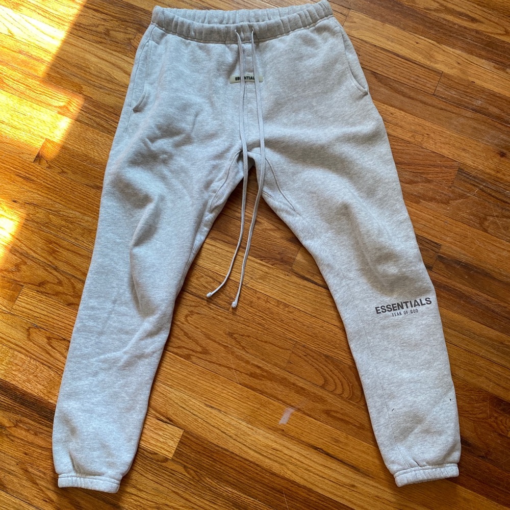 🔥ESSENTIALS SWEATPANTS🔥